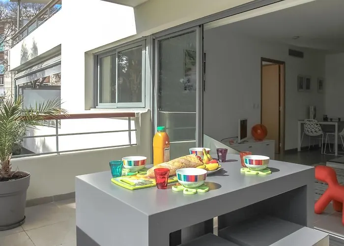 My Casa White Pearl - Parking *